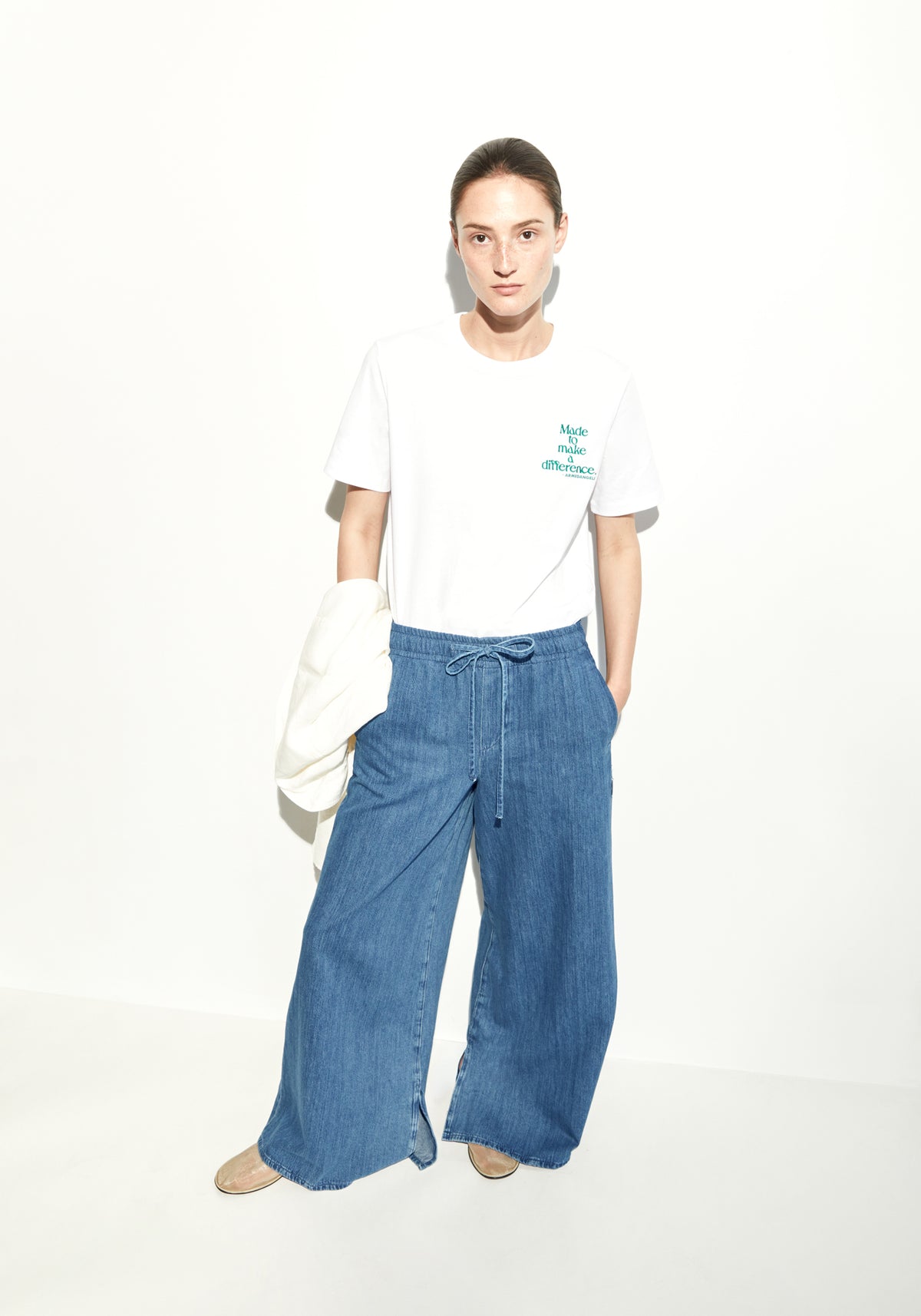 Tricou LUALAA DIFFERENCE White