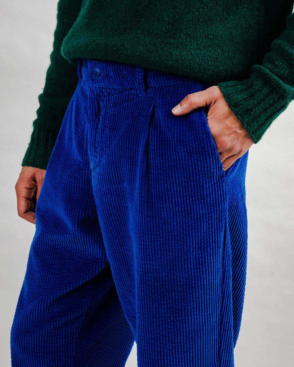 Pantaloni Chino Corduroy Klein Blue