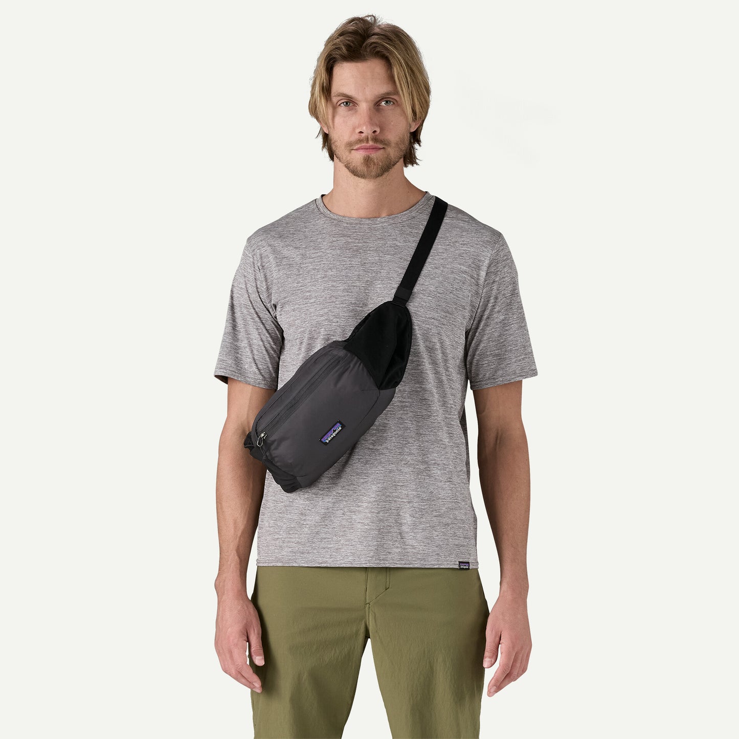 Borsetă Terravia Hip Pack Black