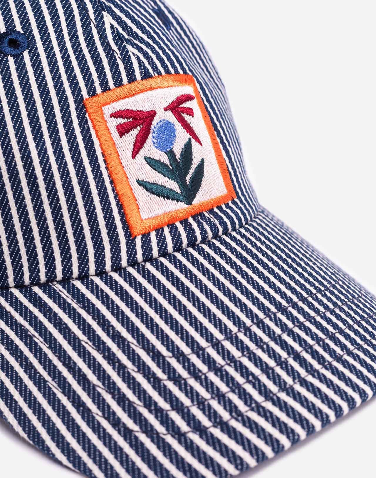 Șapcă SIX PANEL Striped Bud