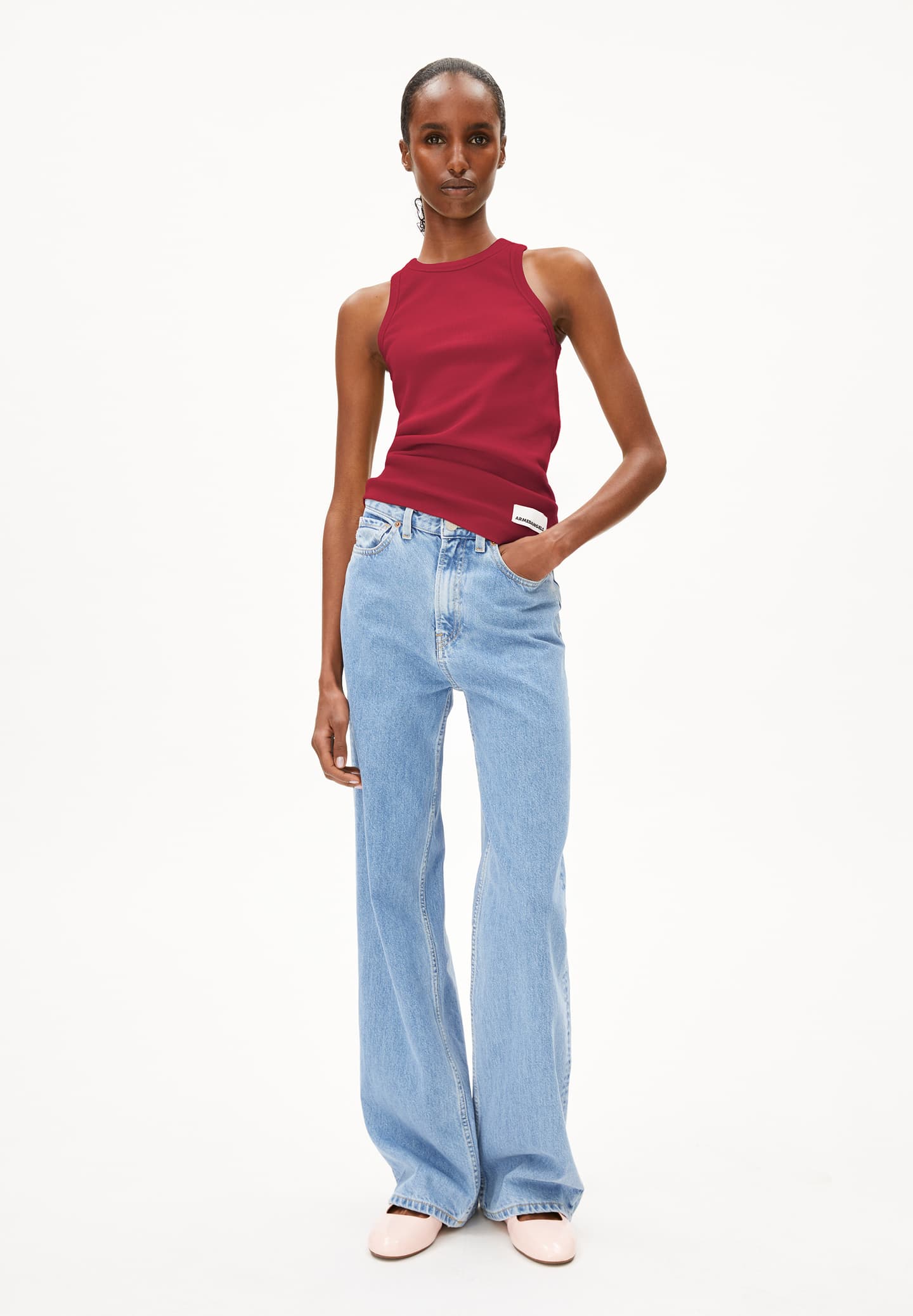 Maieu KANITAA Red Ash