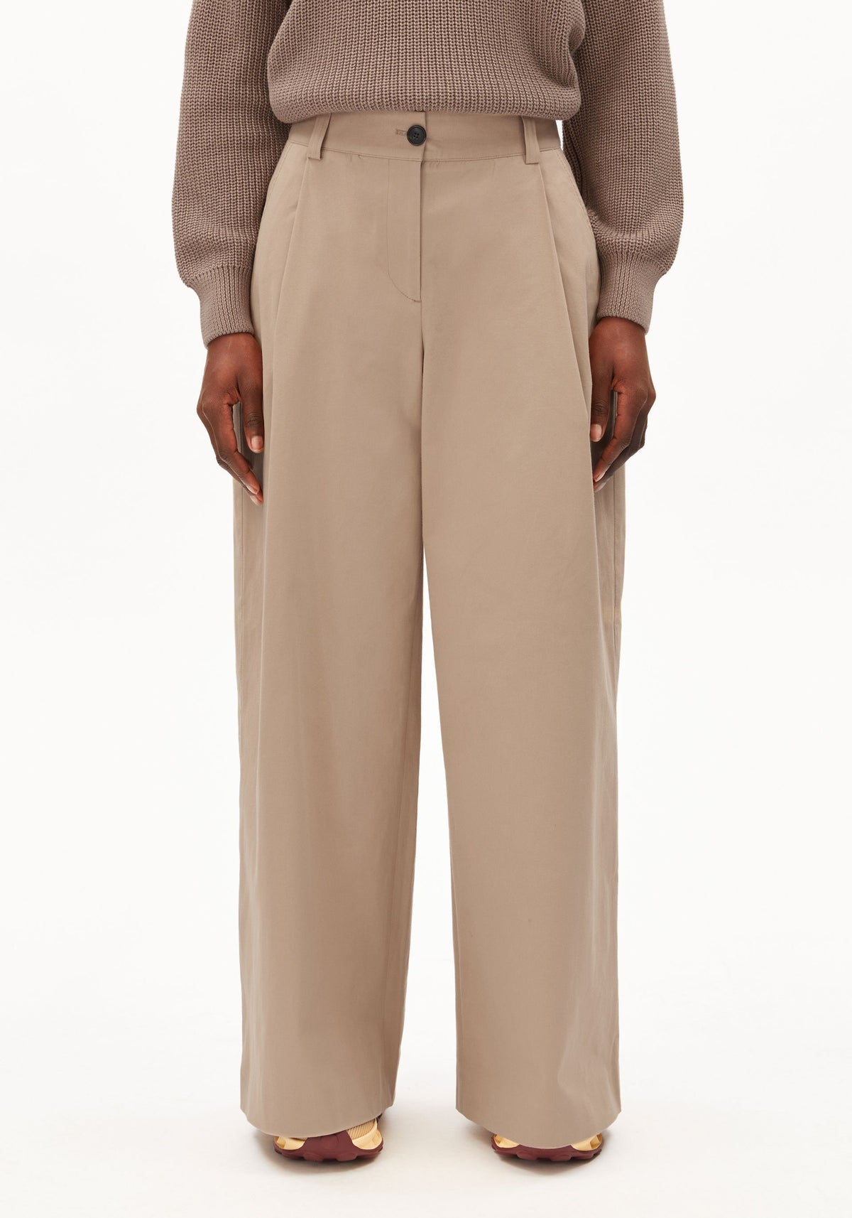Pantaloni WIDE CHINO True Camel