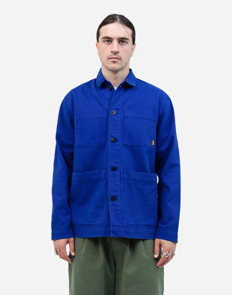 Jachetǎ CHUCALESCU Bleu Roi